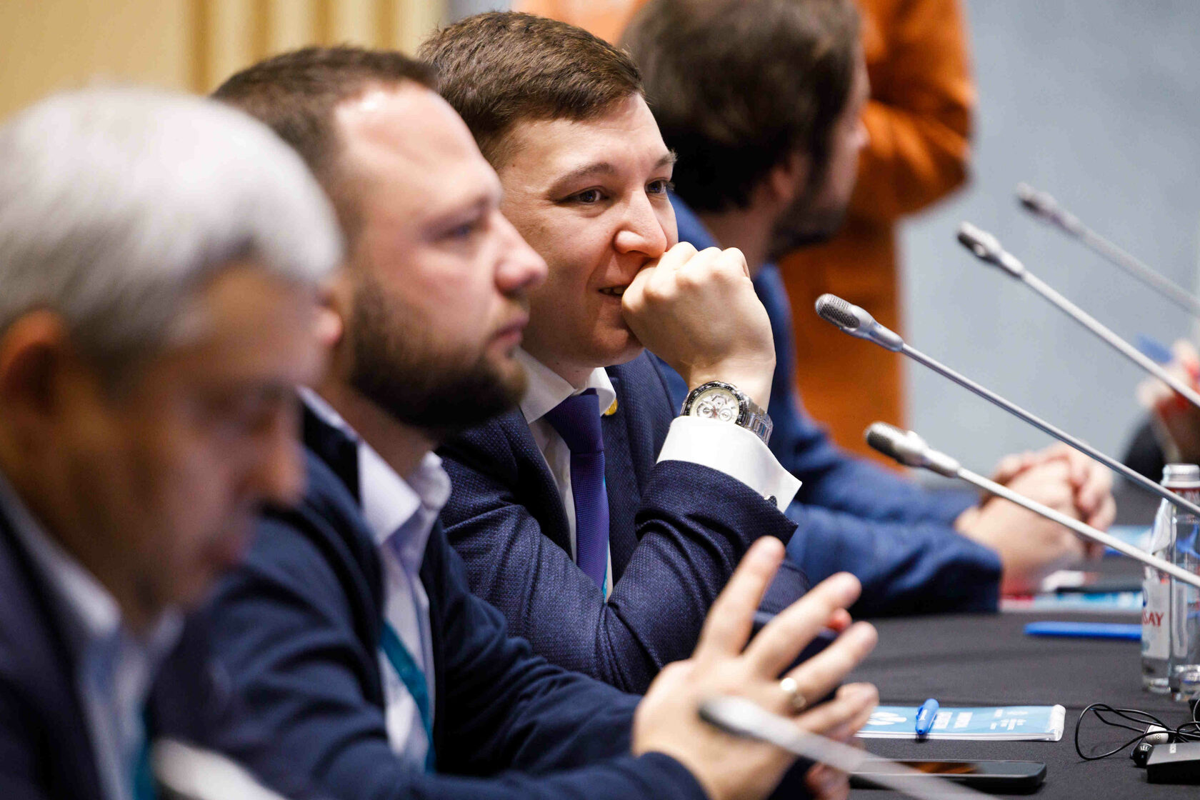 Не выступивший на совещании. Не выступивший на совещании