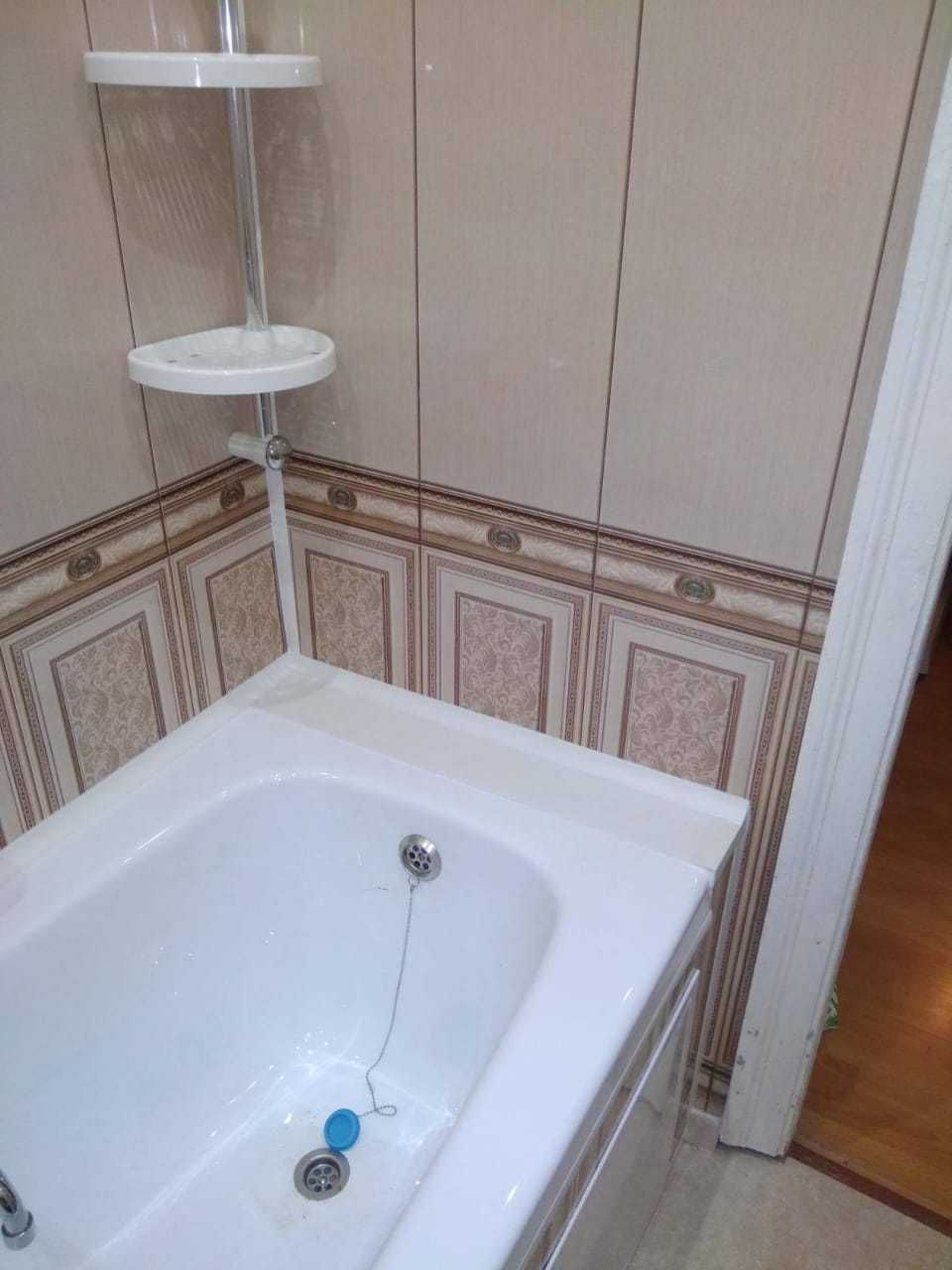 ванная белыми панелями пвх фото