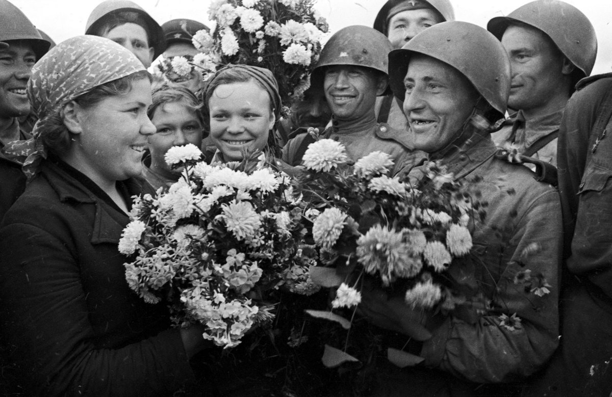 ВОВ 1941-1945 радость Победы