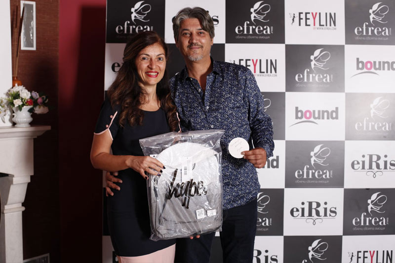 Част от клиентките на онлайн магазин за дамски дрехи efrea.com по време на шестата национална фен среща във Велико Търново през 2018 г/