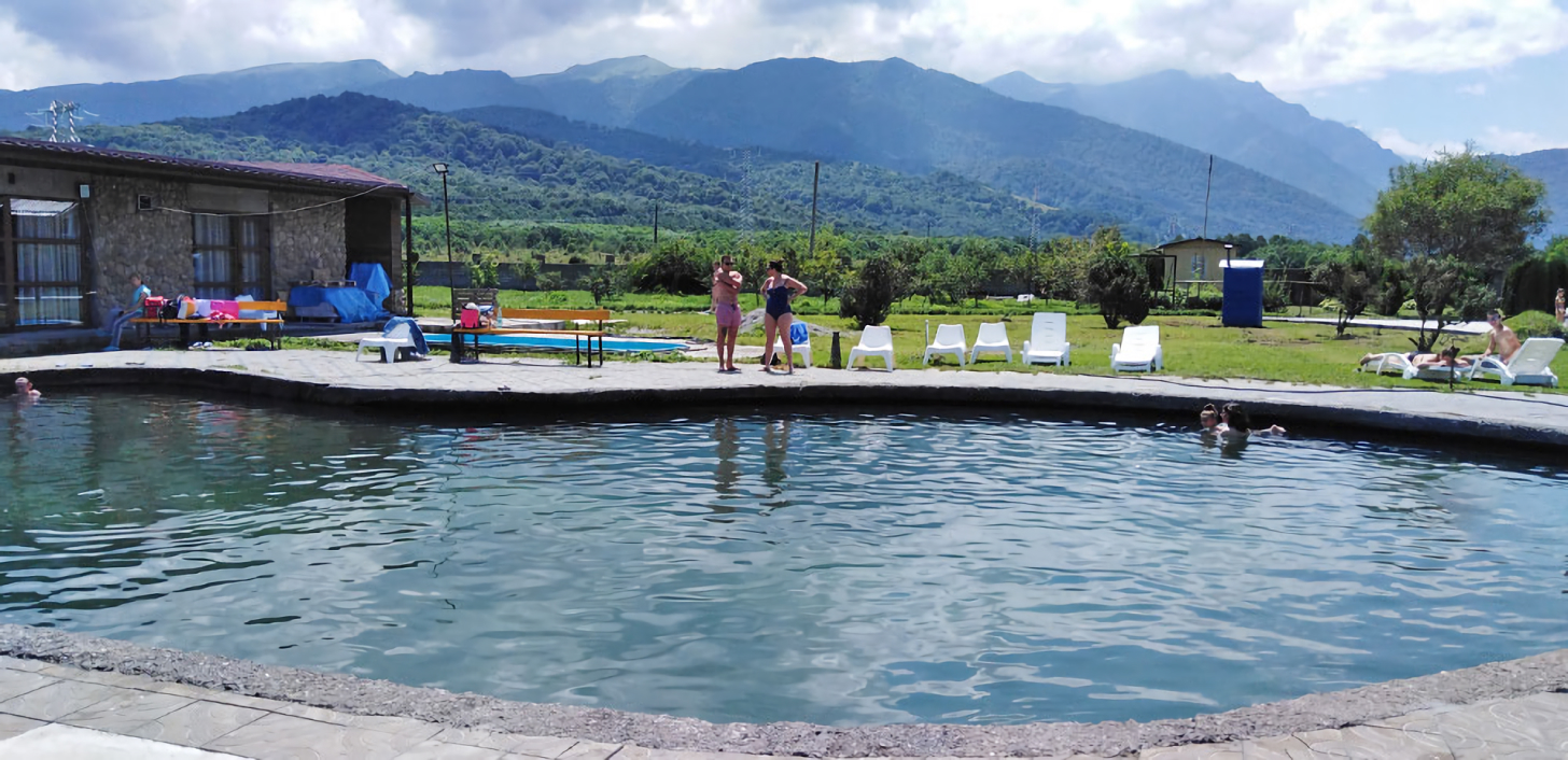 Термальные источники бирагзанга в северной осетии. Термальные источники бирагзанг. Бирагзанг северная осетия. Горячие источники верхний бирагзанг в осетии. Термальные источники в северной осетии.