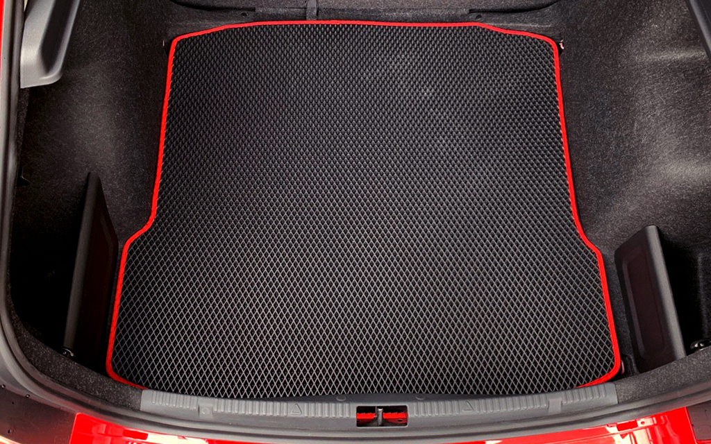 Коврик в багажник