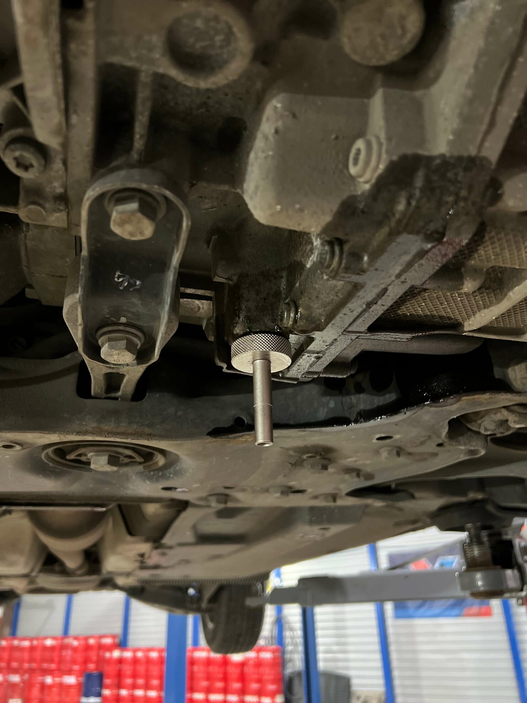 Установка адаптера Установка переходника в коробку передач