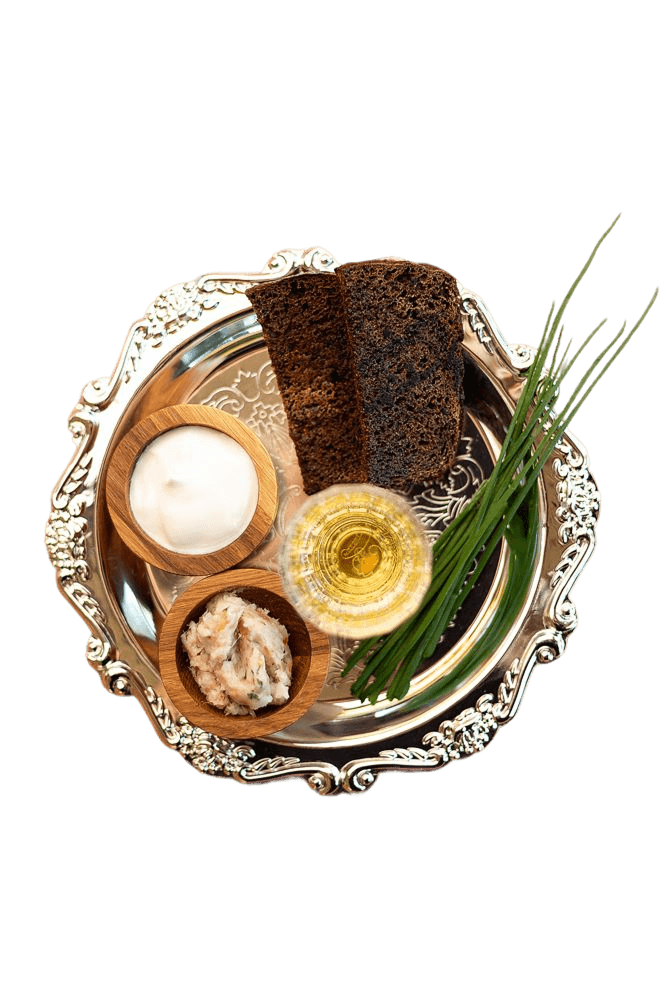 утиная ножка конфи с сезонным гарниром