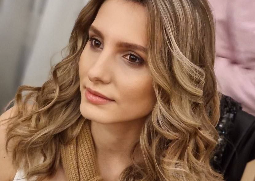 Макияж и локоны