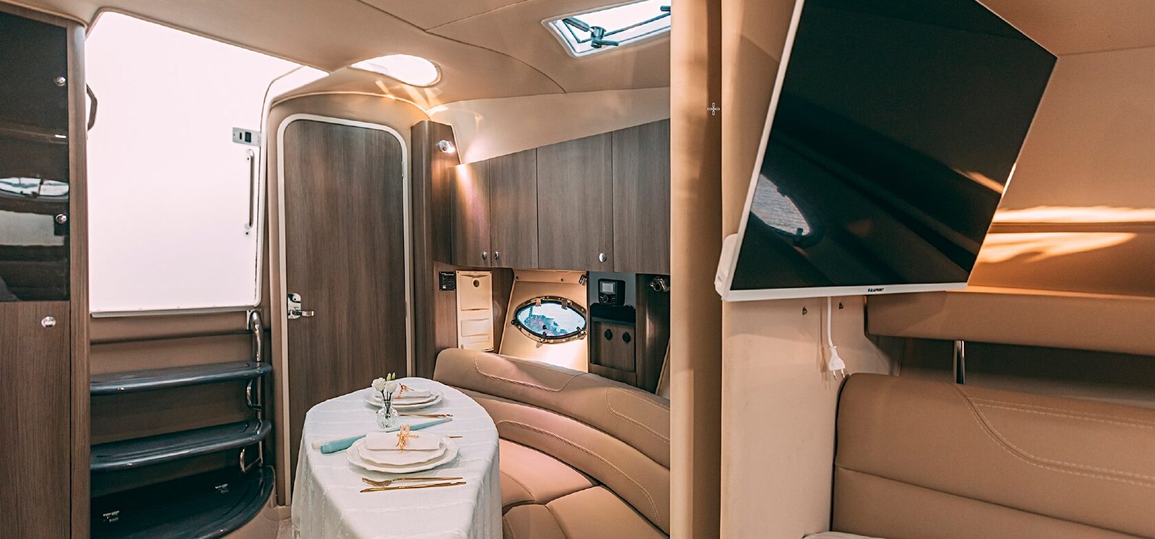 Ibiza - телевизор