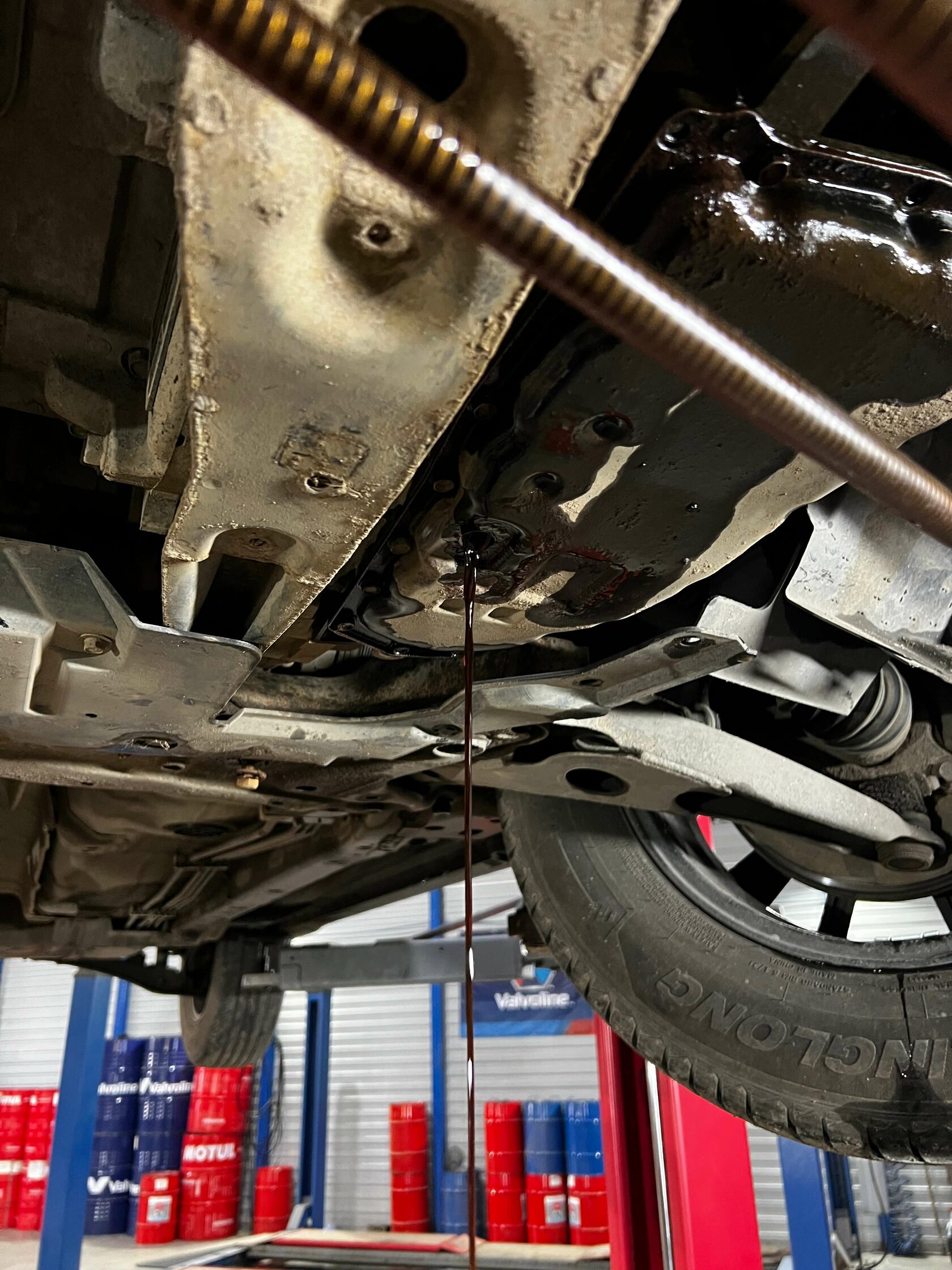 Слив старого масла из вариатора Jatco