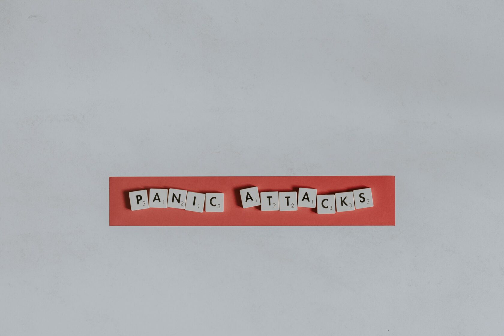 Паника. Real panic. Don't panic hitchhiker's guide. Паника надпись. Don't panic coldplay.