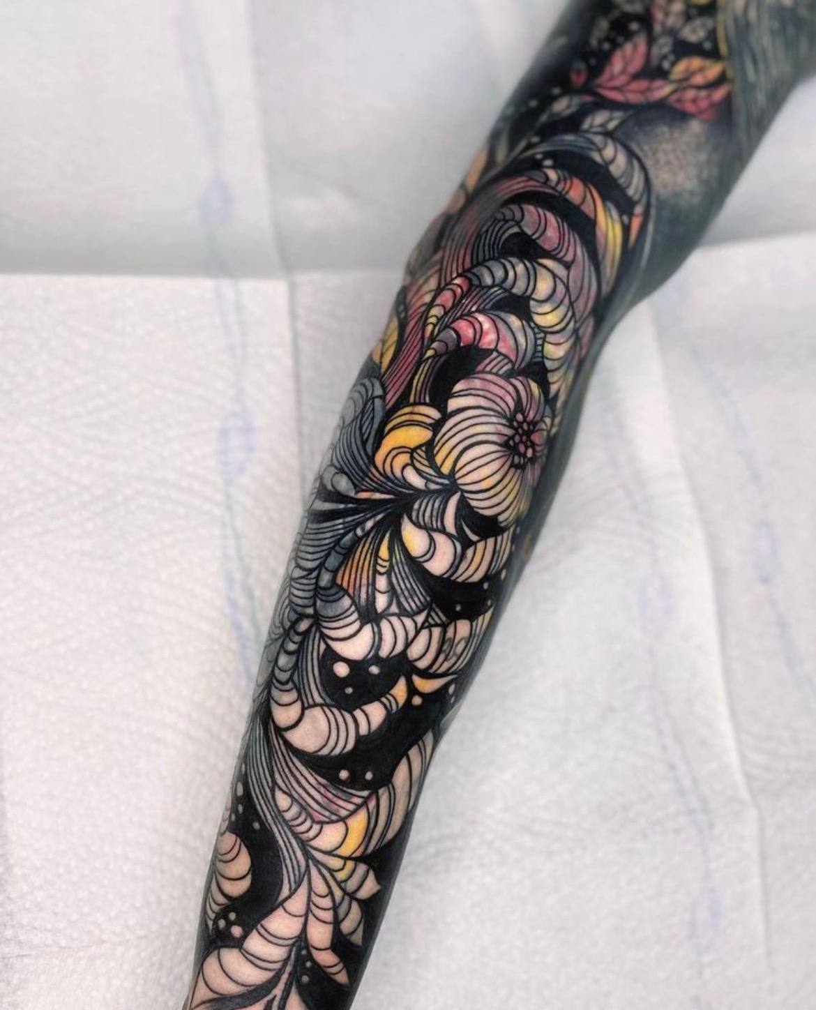 Пример графичной техники Blast Over