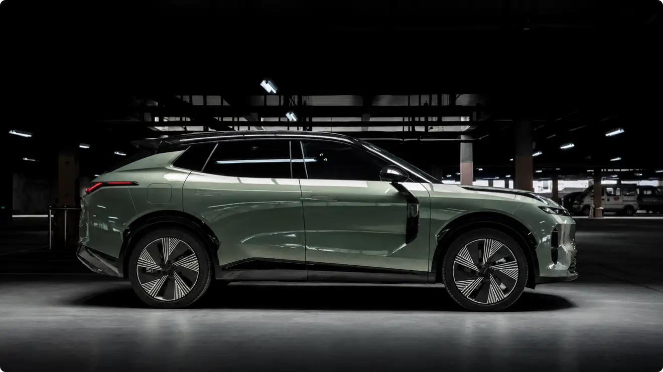 Lynk & Co 08 EM-P — подключаемый гибрид с системой EM-P