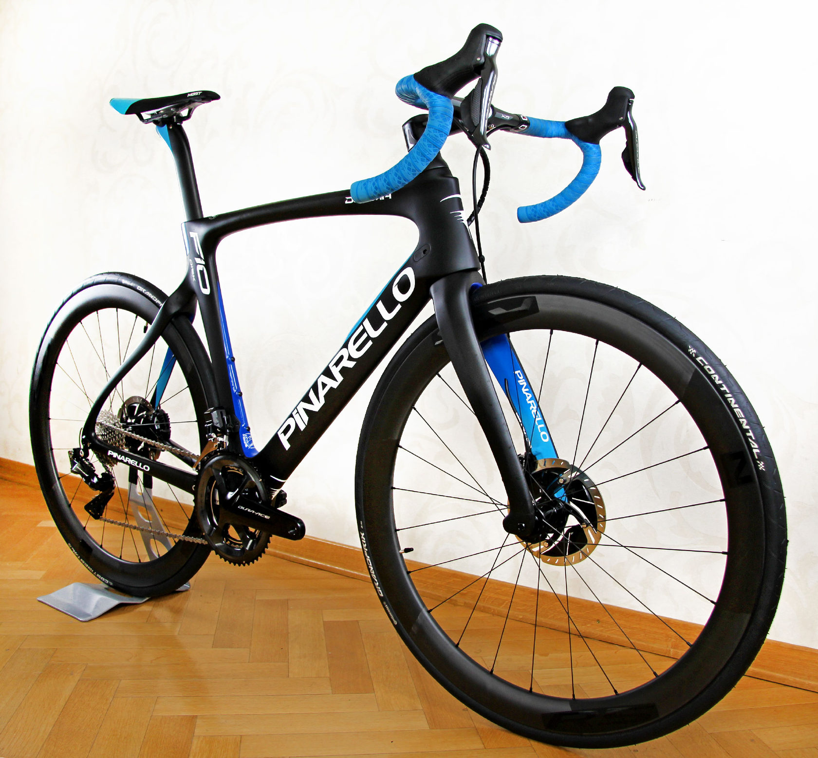 pinarello dogma disk