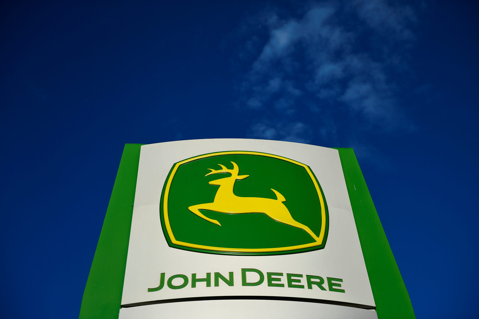 Оригинальные запчасти John Deere из Европы