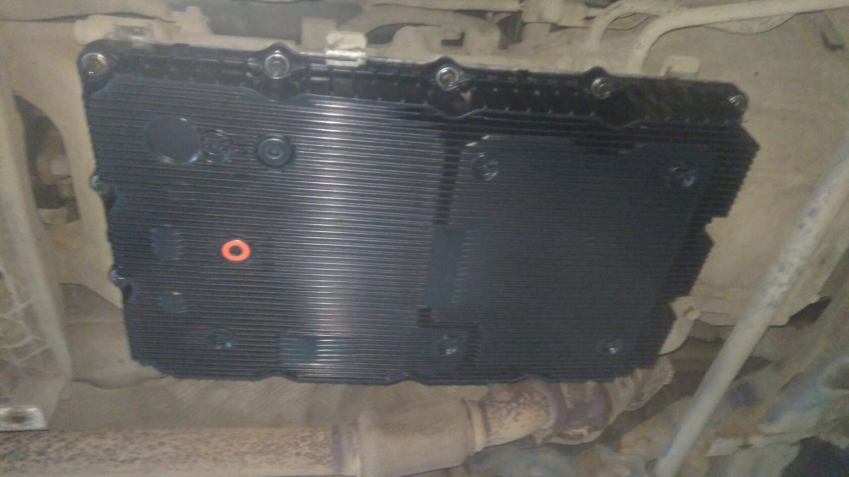 Корректировка уровня масла Kia Quoris