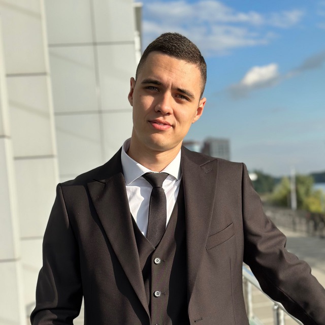 Алексей Караваев