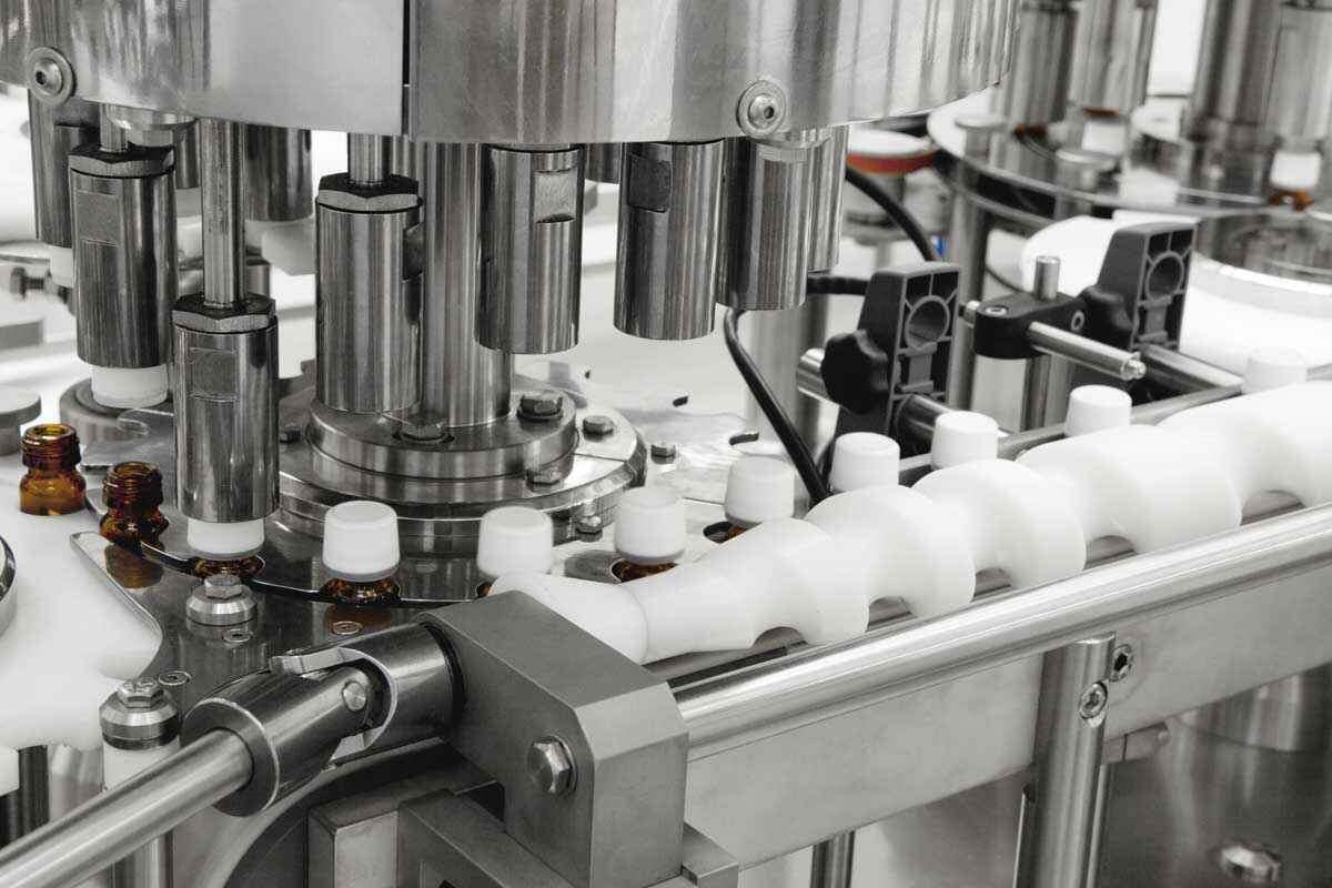 Фото работы линии розлива