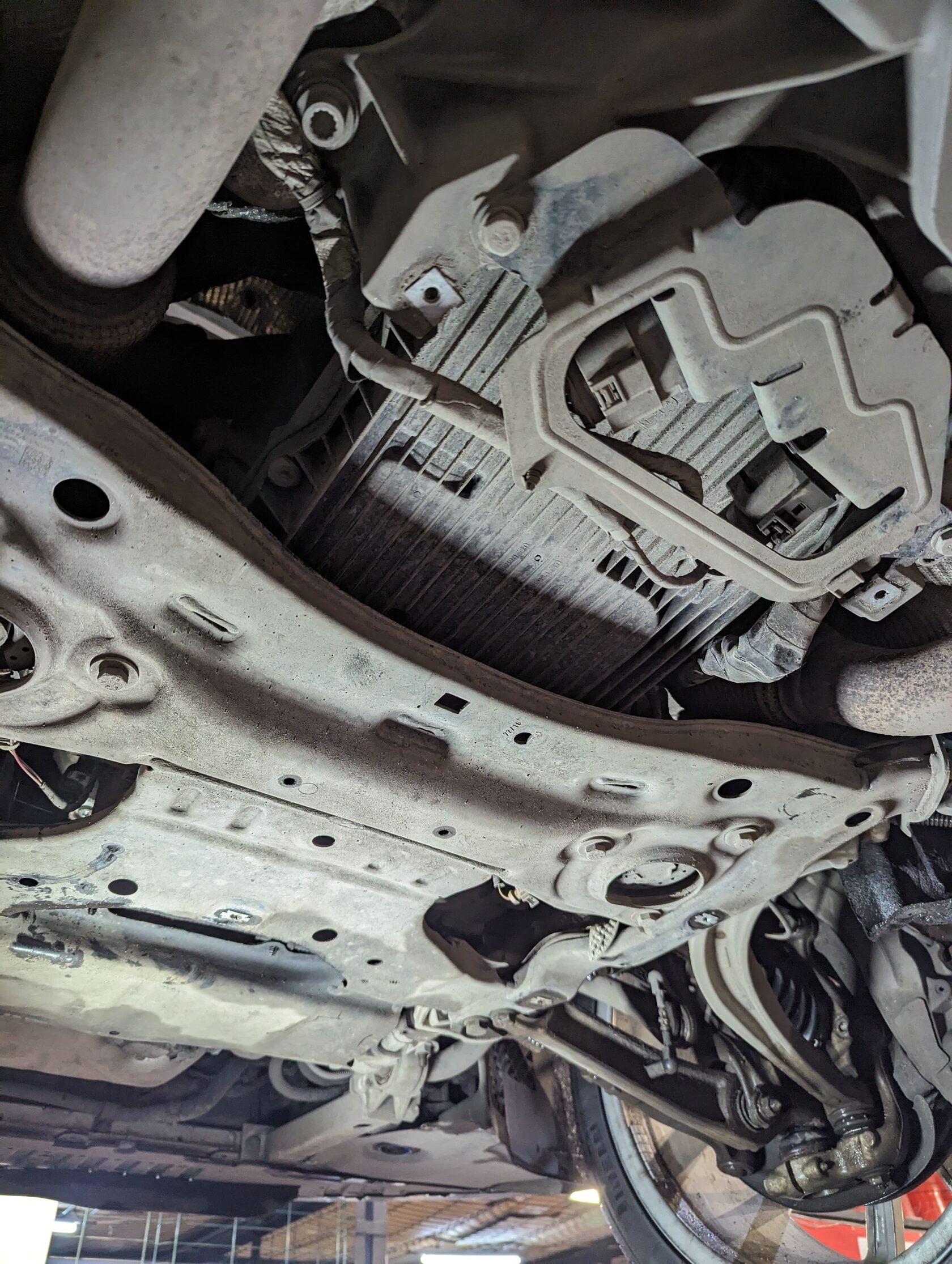 Audi A8 аппаратная замена масла в АКПП ZF