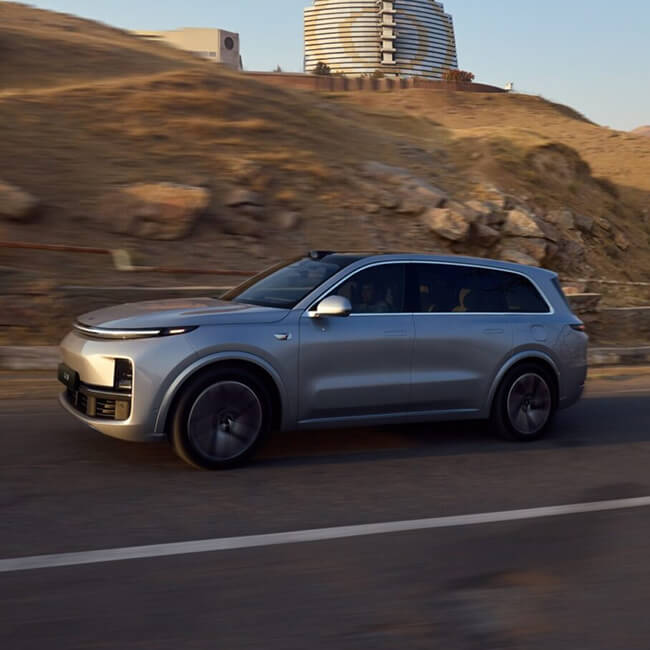 О компании Li Auto