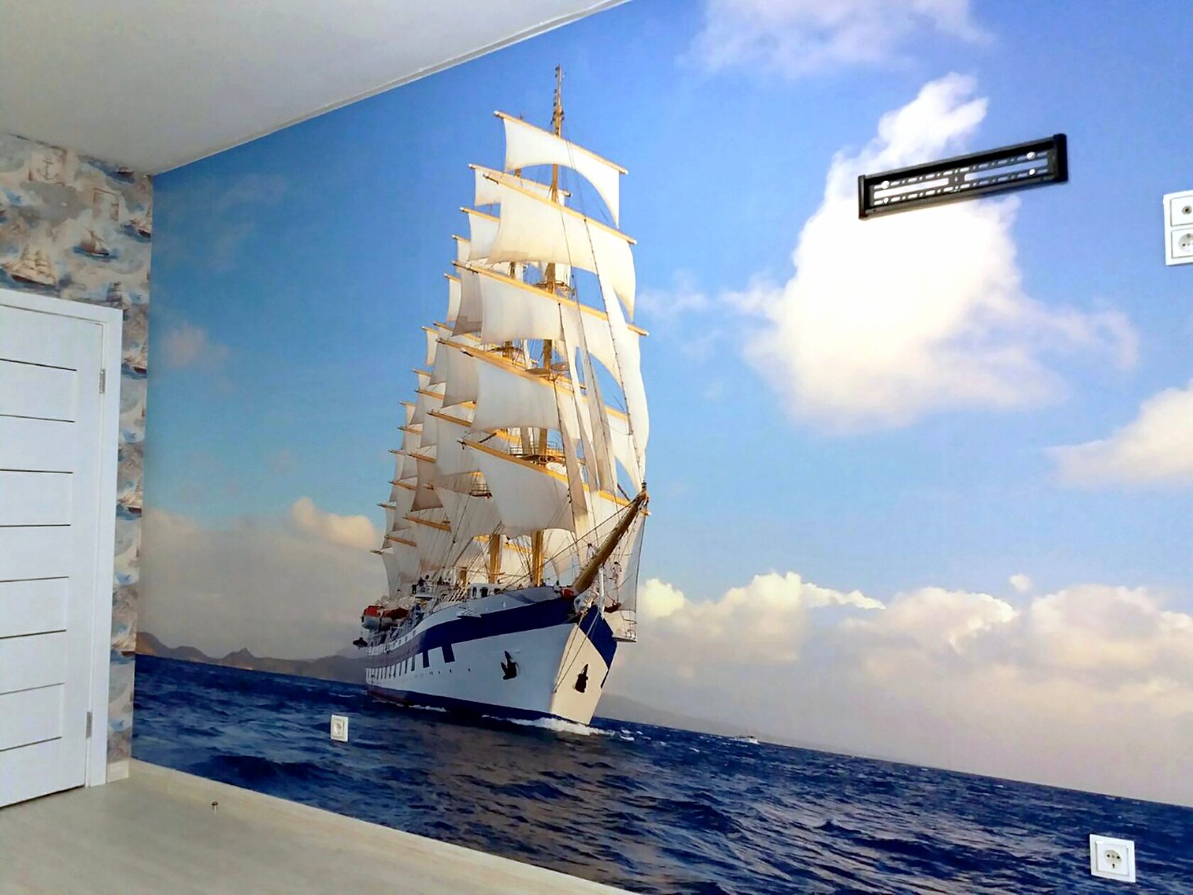 Печать фотообоев в Тюмени