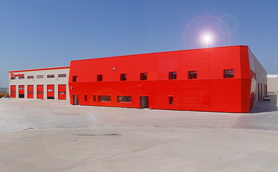 foto desde fuera de Pericial factoría “ROSENBAUER”