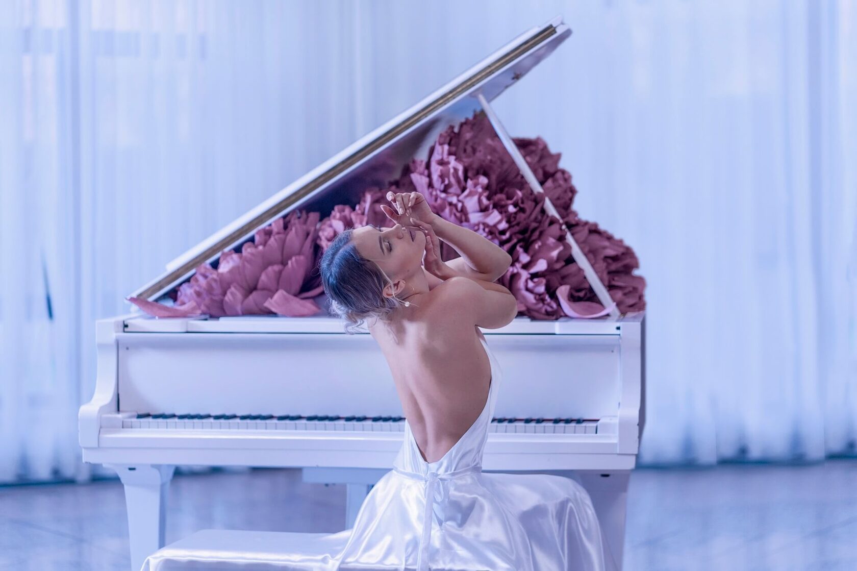 5 лучших трендов в музыке для свадебного сайта: хит-парад 2025-2026 - 1