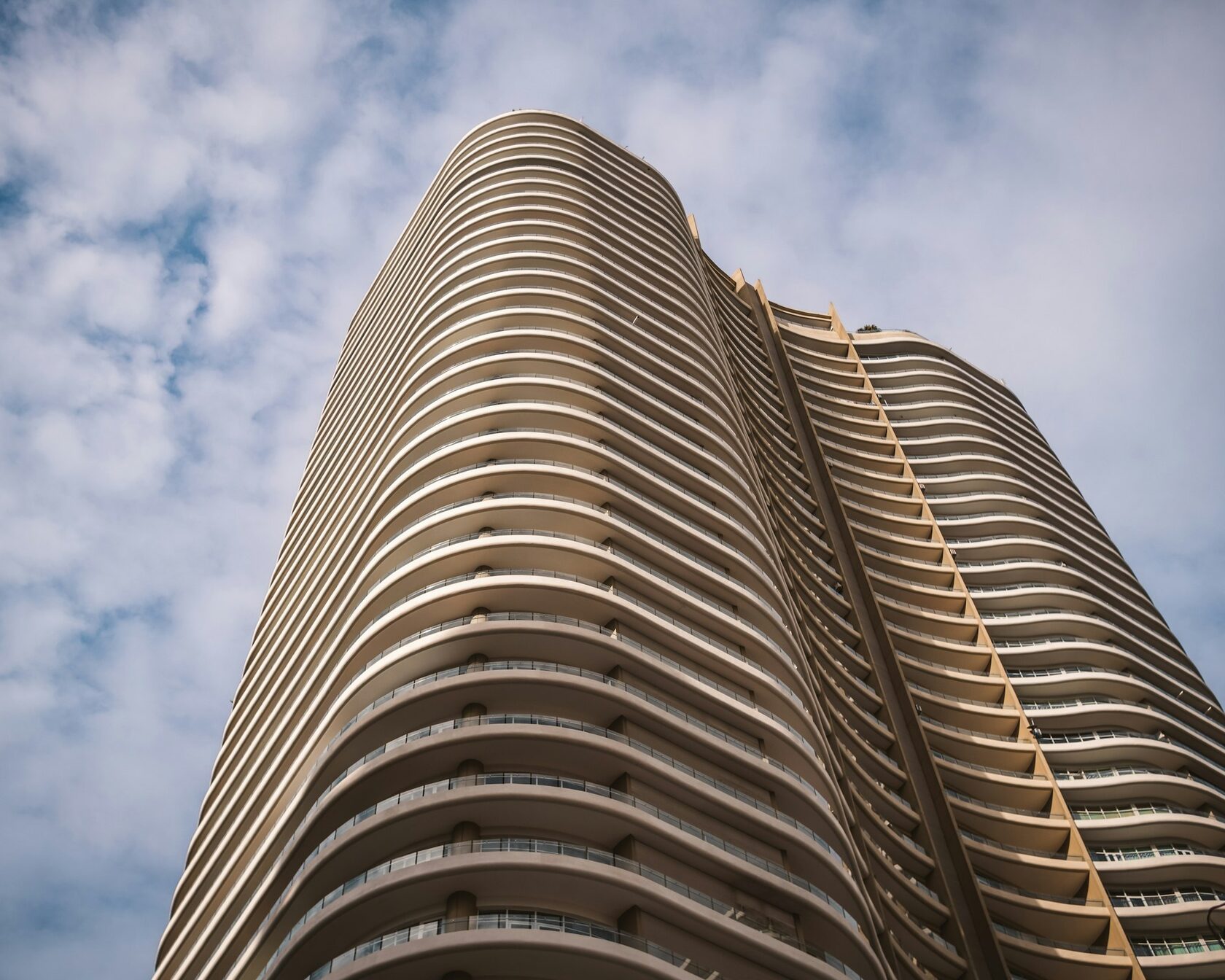 Contemporary condominium architecture