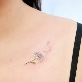Татуировка ромашка: символика, красота и вдохновение
