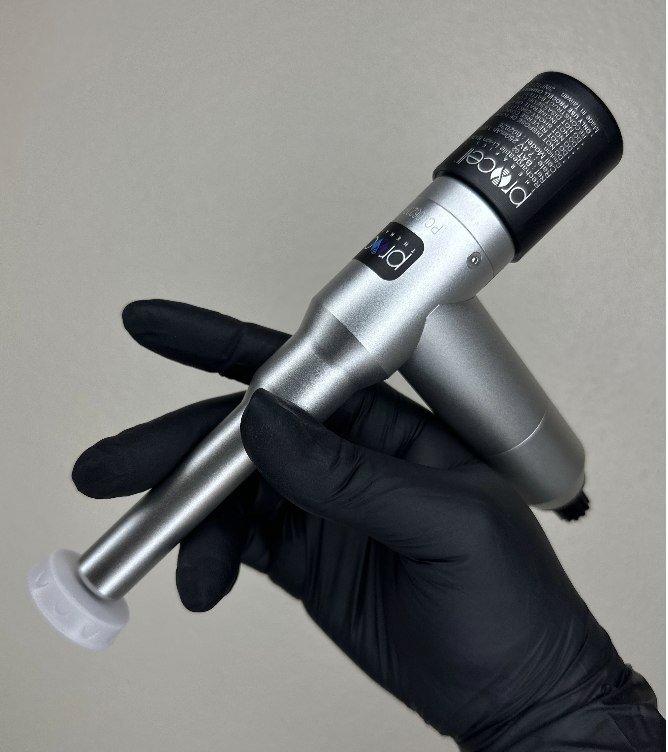 Microchanneling Face and Neck treatment for post-acne texture