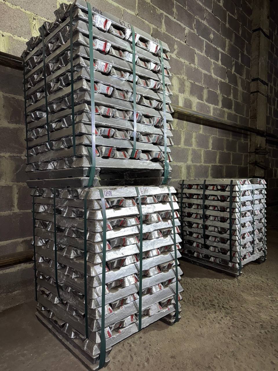 Алюминиевый литейный сплав АК7 ГОСТ 1583-93 в чушках — отгрузка 2 тн со склада ПКФ АВ-СПЛАВ