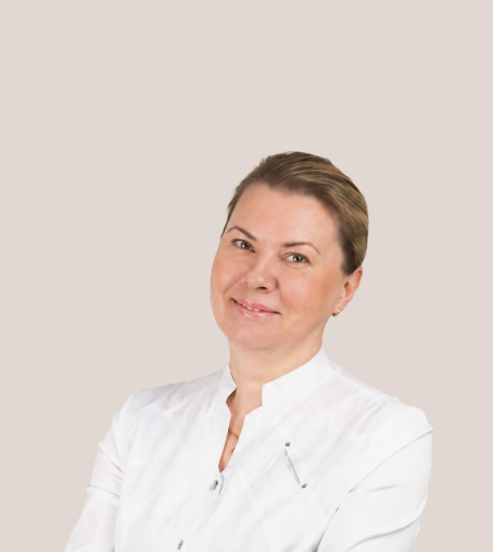 Вдовченко Оксана Николаевна — врач стоматолог-хирург