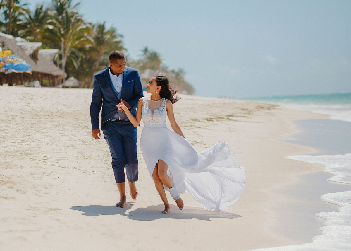 Romantic Kenya Beach Honeymoon Photography — Jafassam Studio - Diani beach Mombasa Malindi Watamu Lamu photo session best photographer Bride Groom Camels