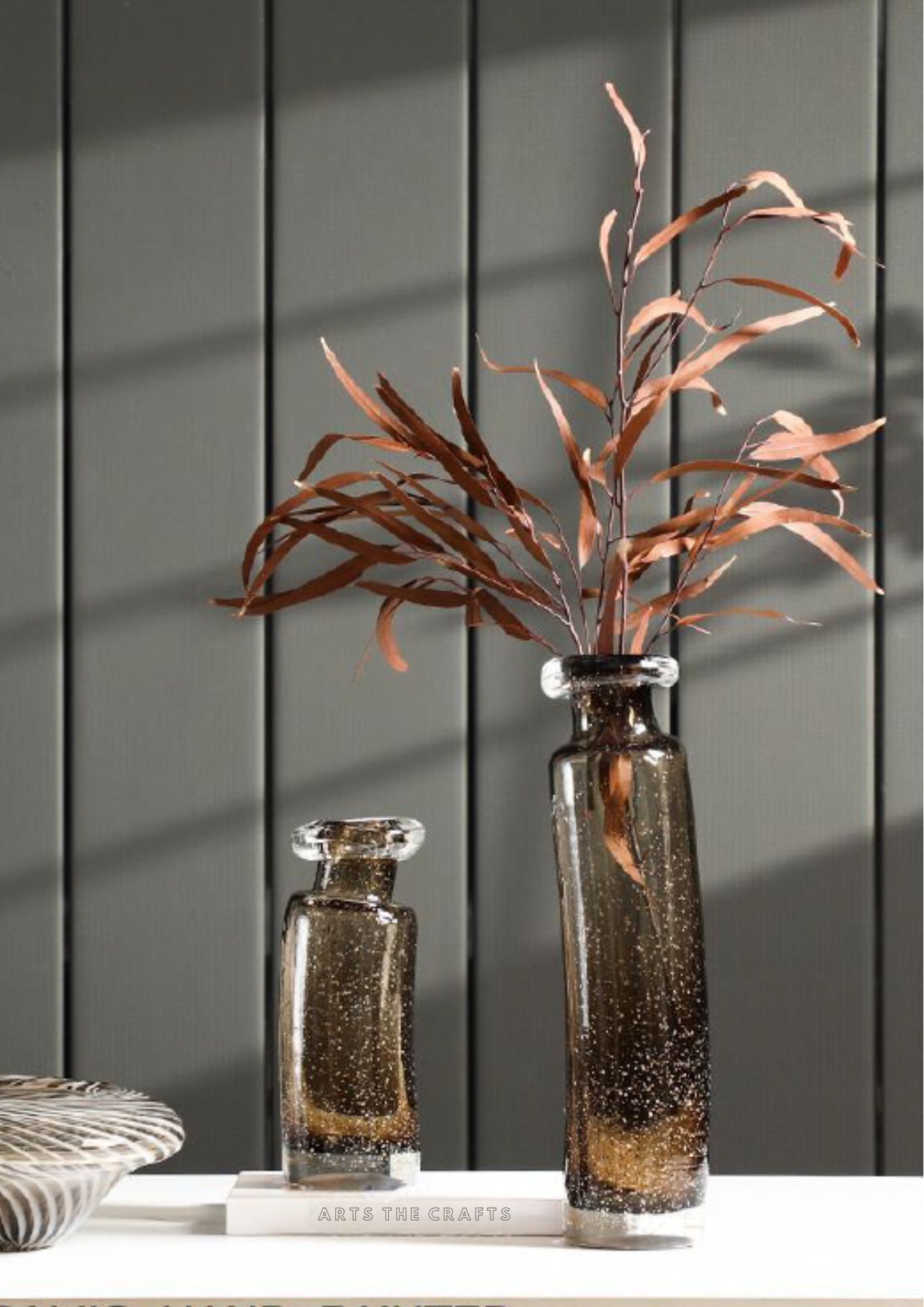 Ваза-бутыль из стекла