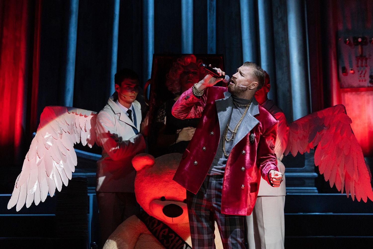 косметика врага райкин. косметика врага фильм 2008. косметика врага райкин. косметика врага фильм 2008. спектакль крем отзывы.