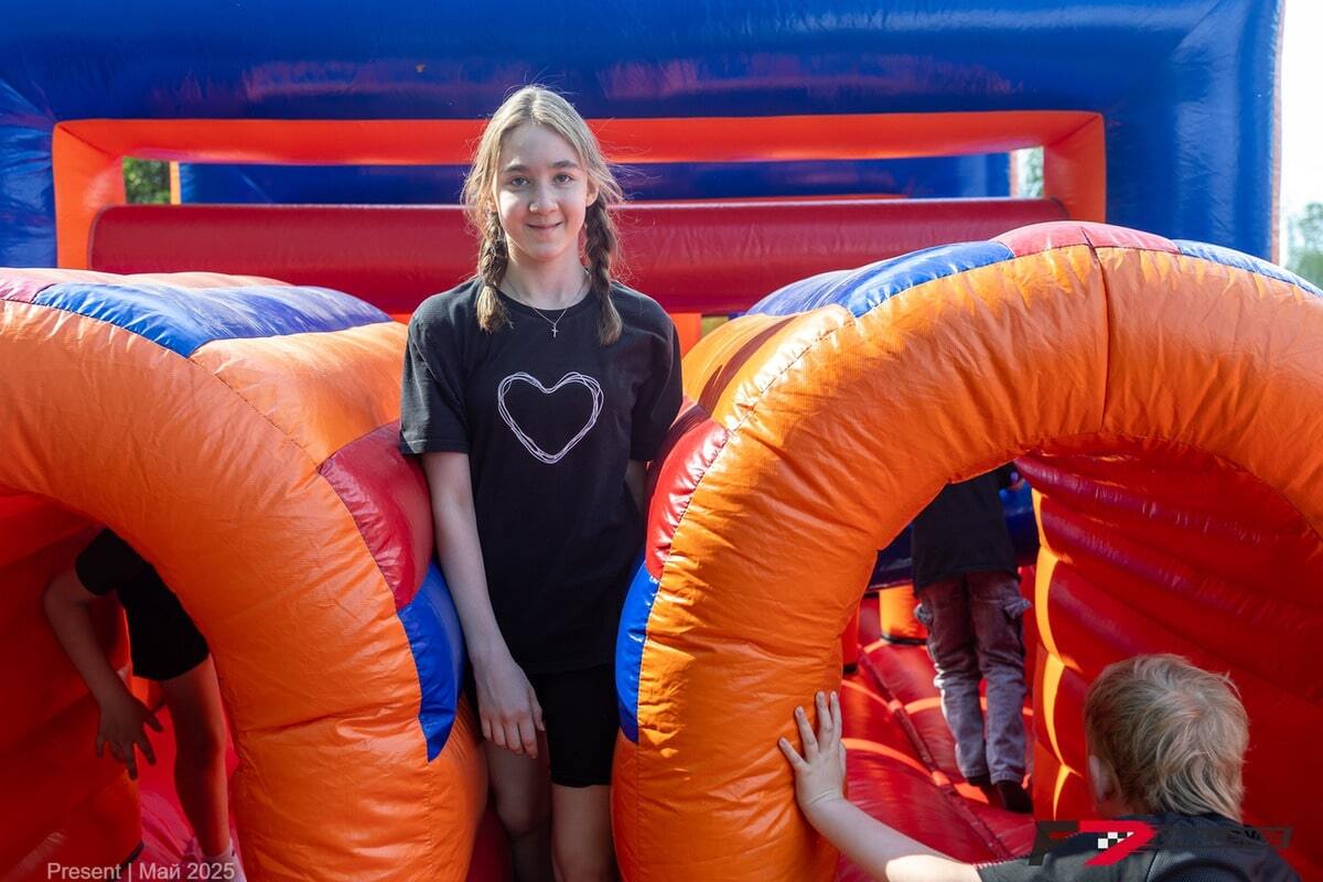 Прокат батута Полоса препятствий 15 м 