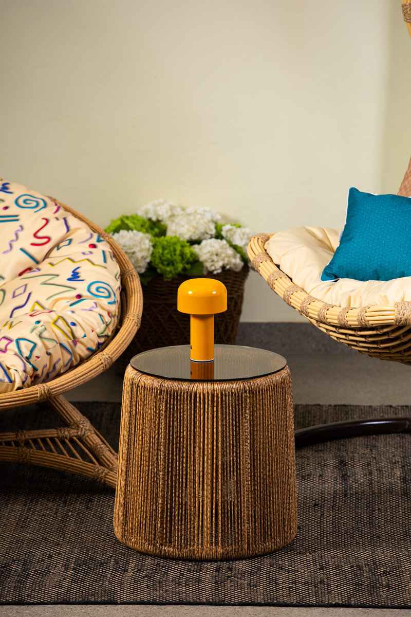 Мебель из искусственного ротанга для кафе и ресторанов