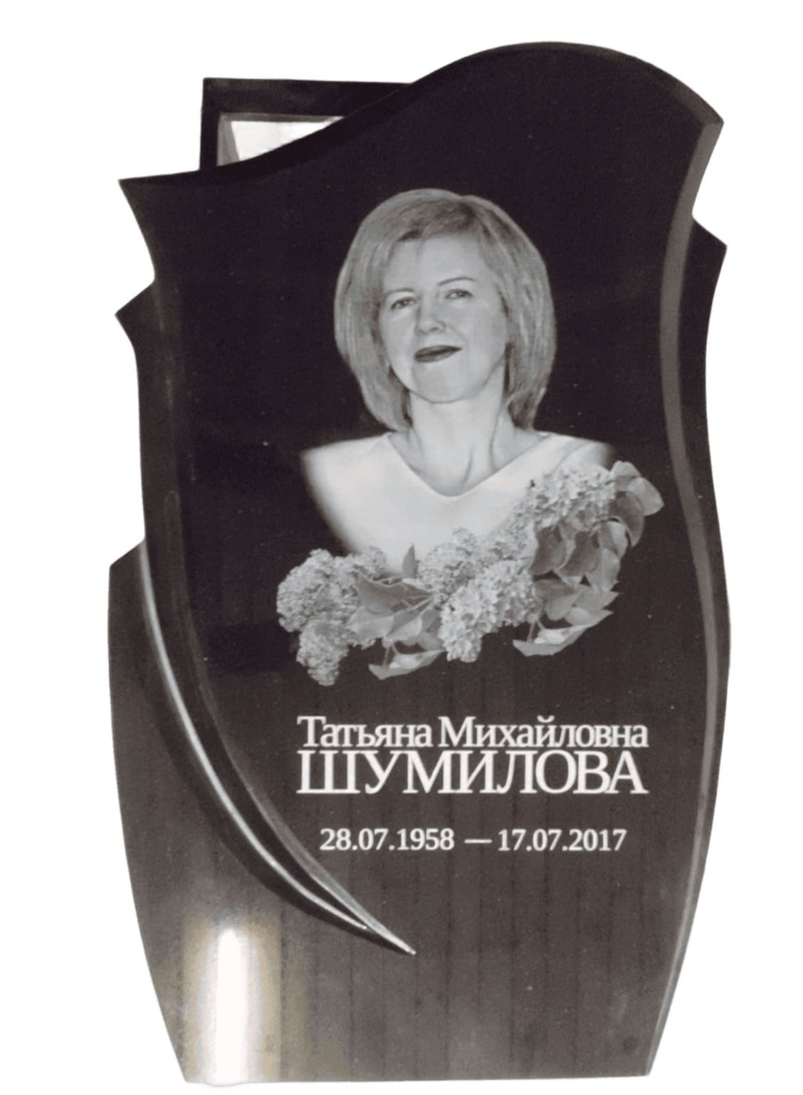 Памятник из Китайского гранита с вырубной формой, размер 800х450