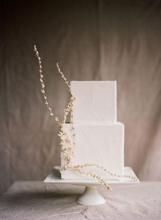 Elegant Black & White 2 tier square cake | Helen | Flickr