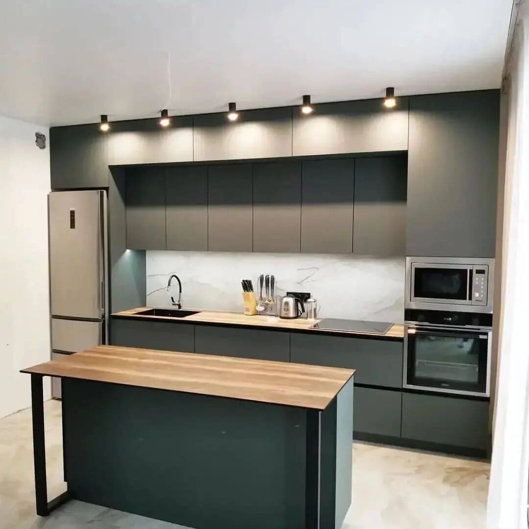 Кухня на заказ с островом