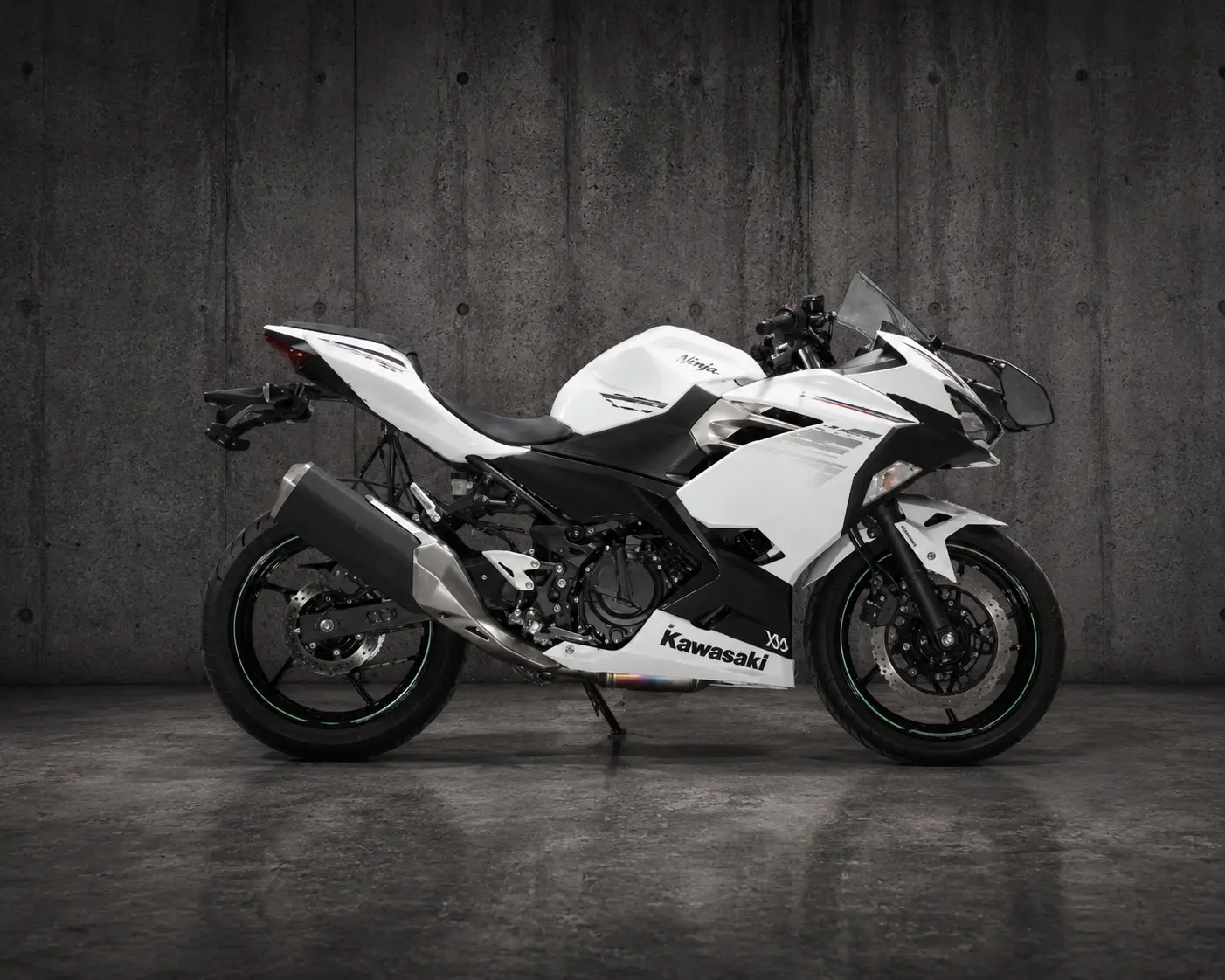 Kawasaki Ninja 400 — доставка из Японии