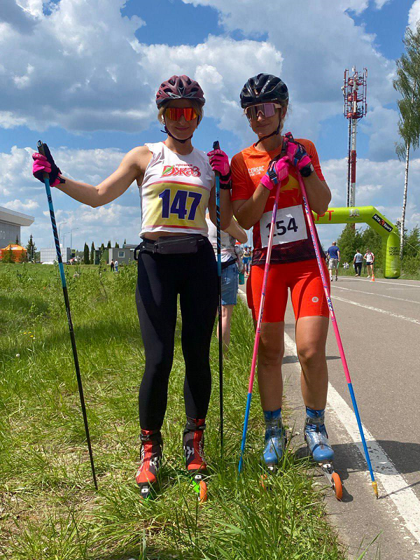 sorevnovaniya_na_lyzherollerah_alabinskiy_polumarafon