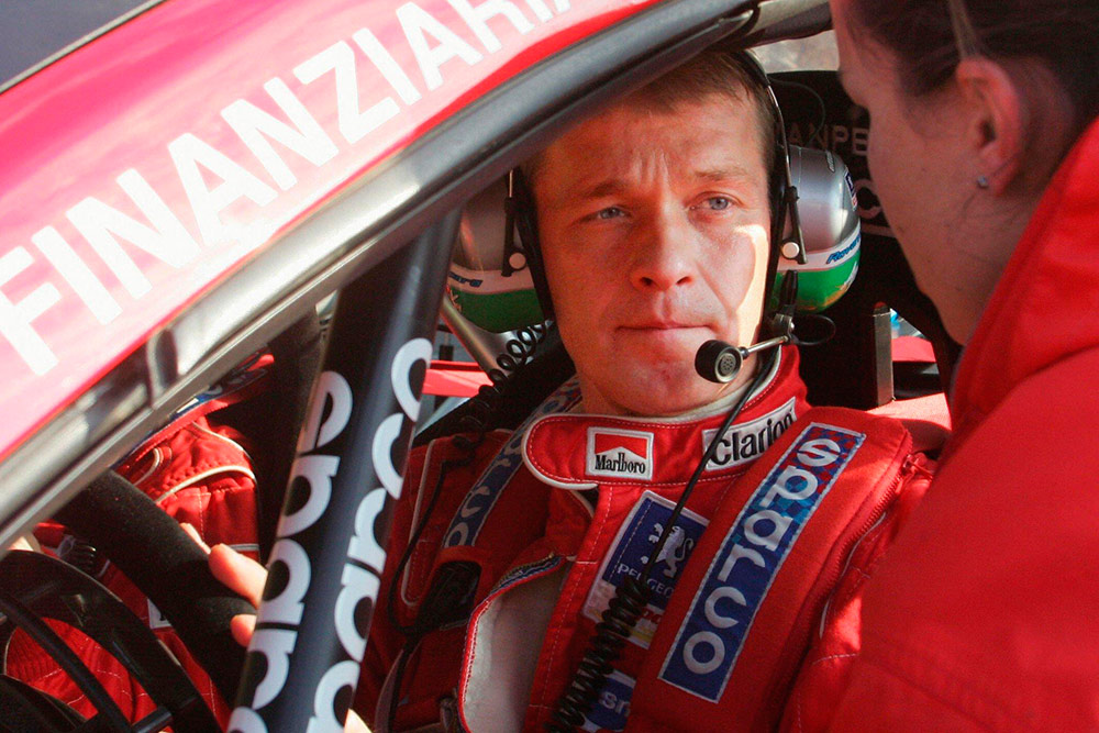 Харри Рованпера и Ристо Пиетилайнен, Peugeot 307 WRC (966 PRV 75), ралли Сардиния 2004
