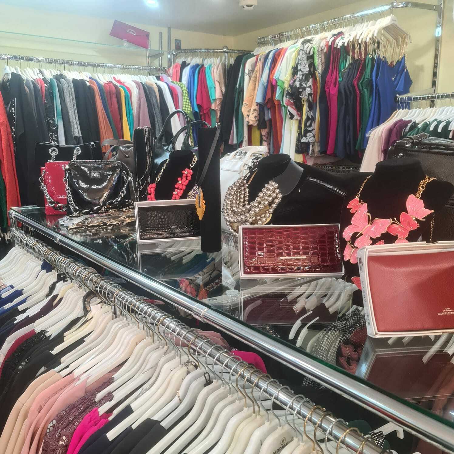 турецкая одежда для женщин интернет магазин. турецкая одежда в нижнем новгороде. турецкие фабрики молодежной одежды. оптовый рынок в стамбуле лалели. турецкие брендовые магазины.