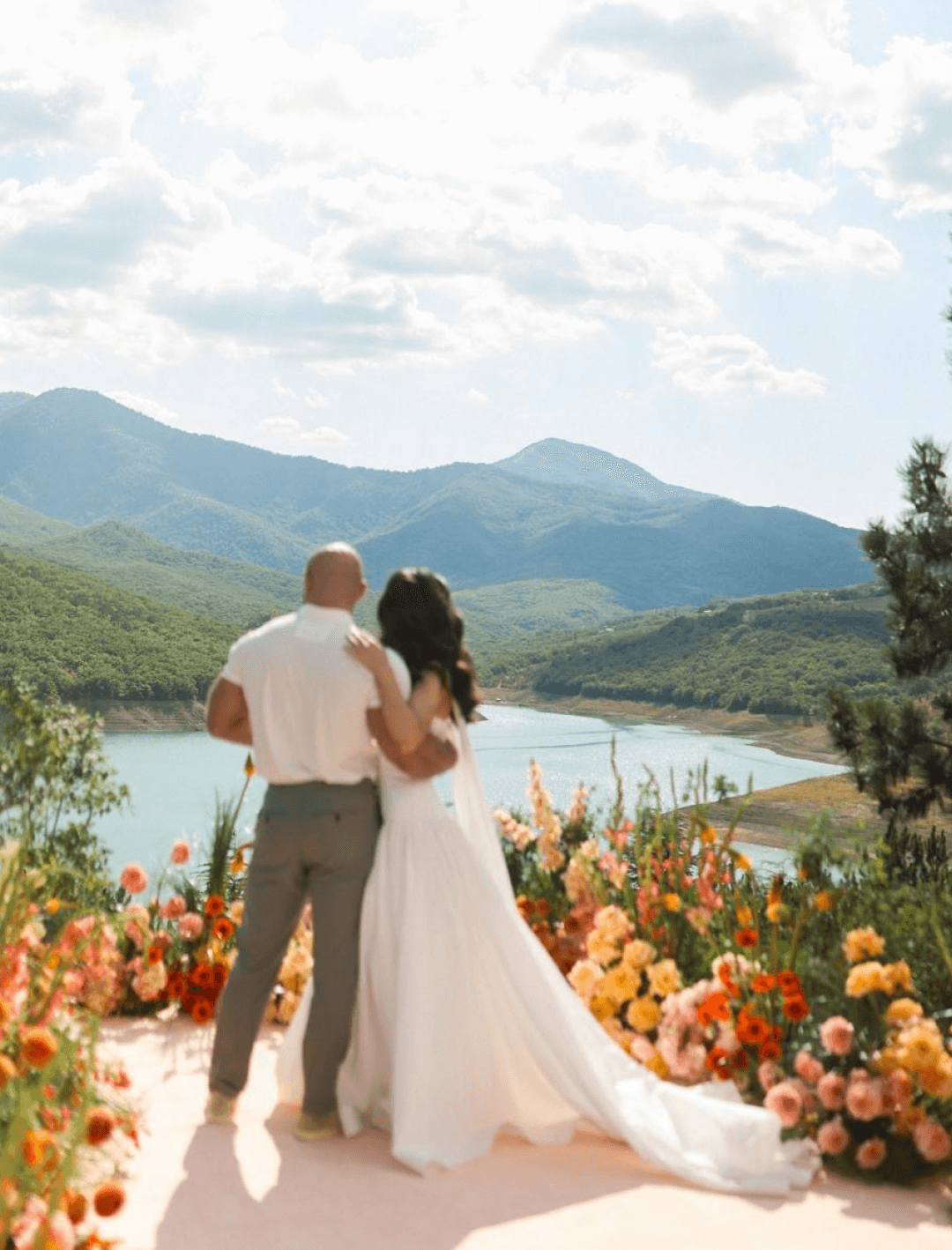 Neponaroshky-wedding-svadba-krym