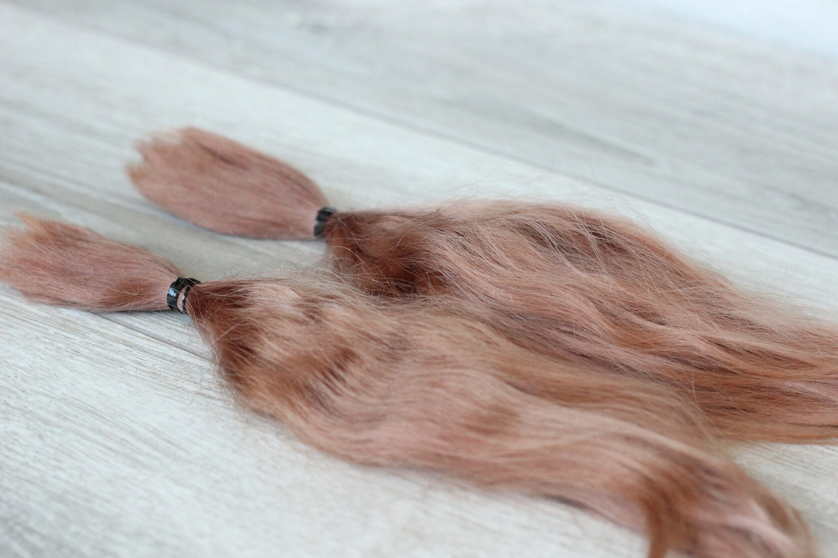 Mohair doll hair 8-11" 0.35 oz White organic mohair locks angora Goat Reroot 