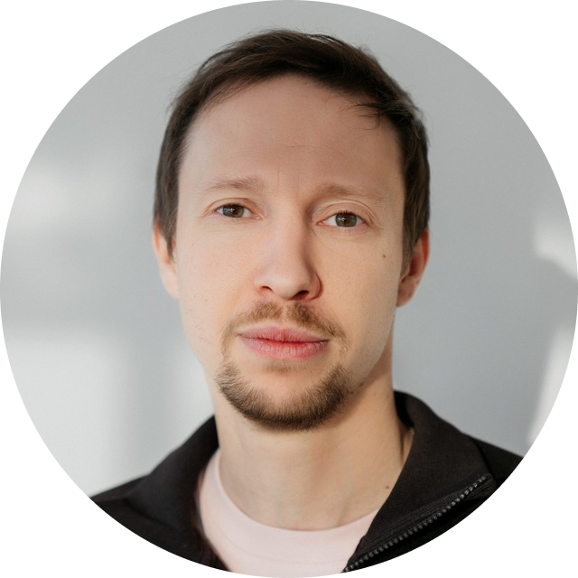 Антон Новиков