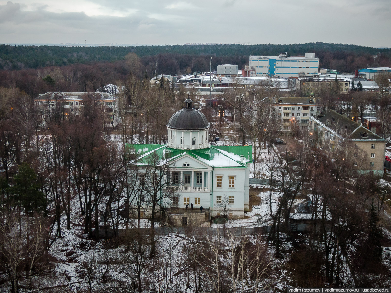 Усадьба белая последнее видео. Золотая середина экскурсии из Лыткарино. Экскурсия Лыткарино.