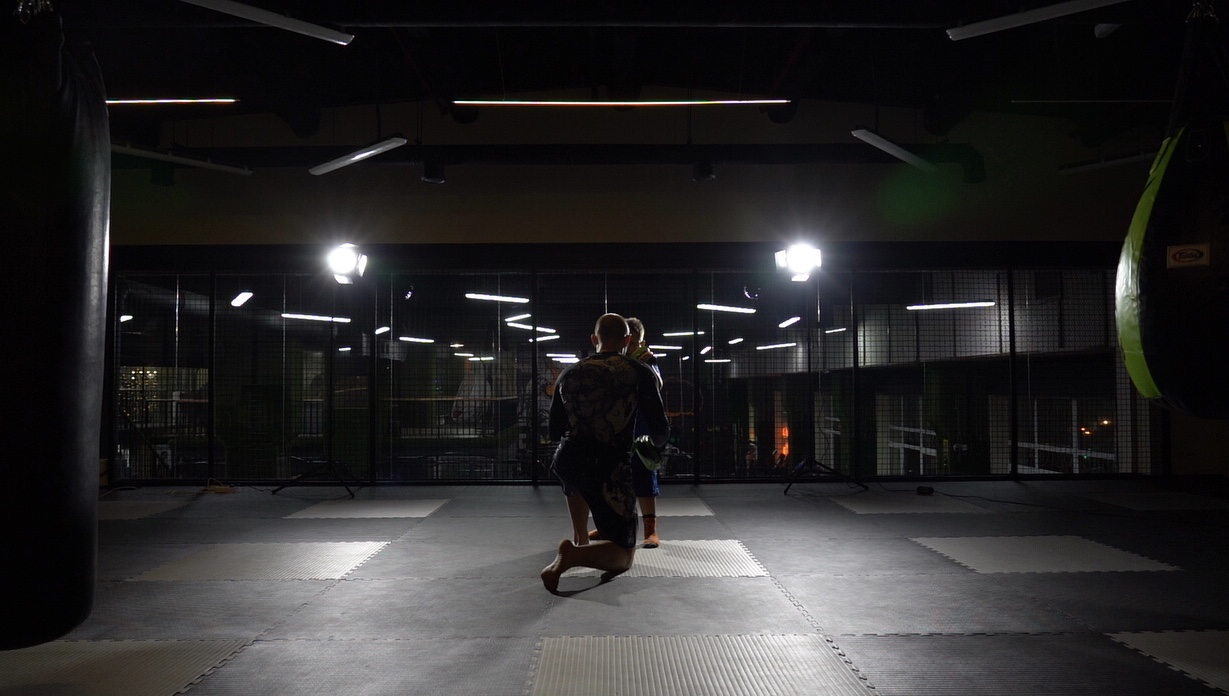 тренировочный зал клуба тайского бокса