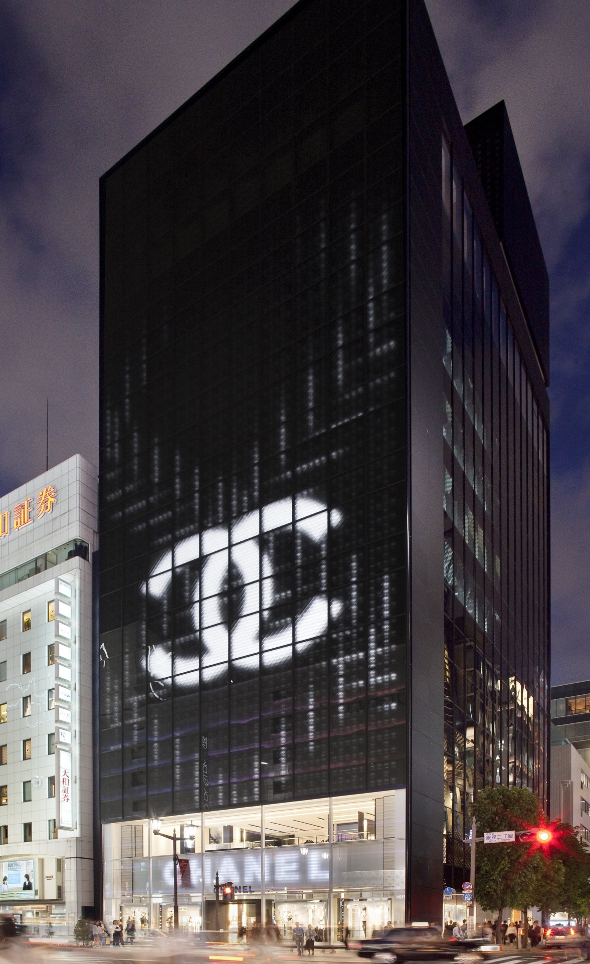 アート・デザイン・音楽 Building The Chanel Lumiele Tower ___IMG_4940.jpg?w=784&h=552&q=100