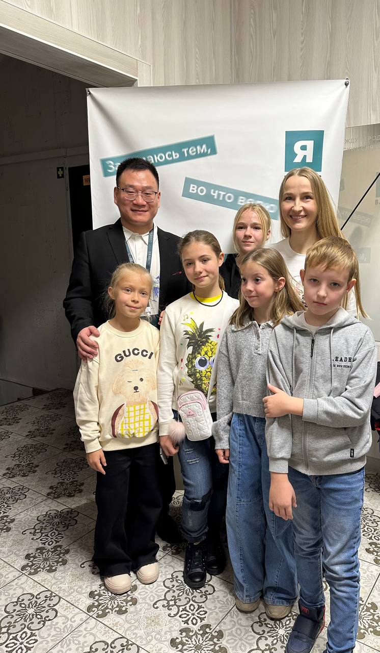 Ученики Kitai School в Китае