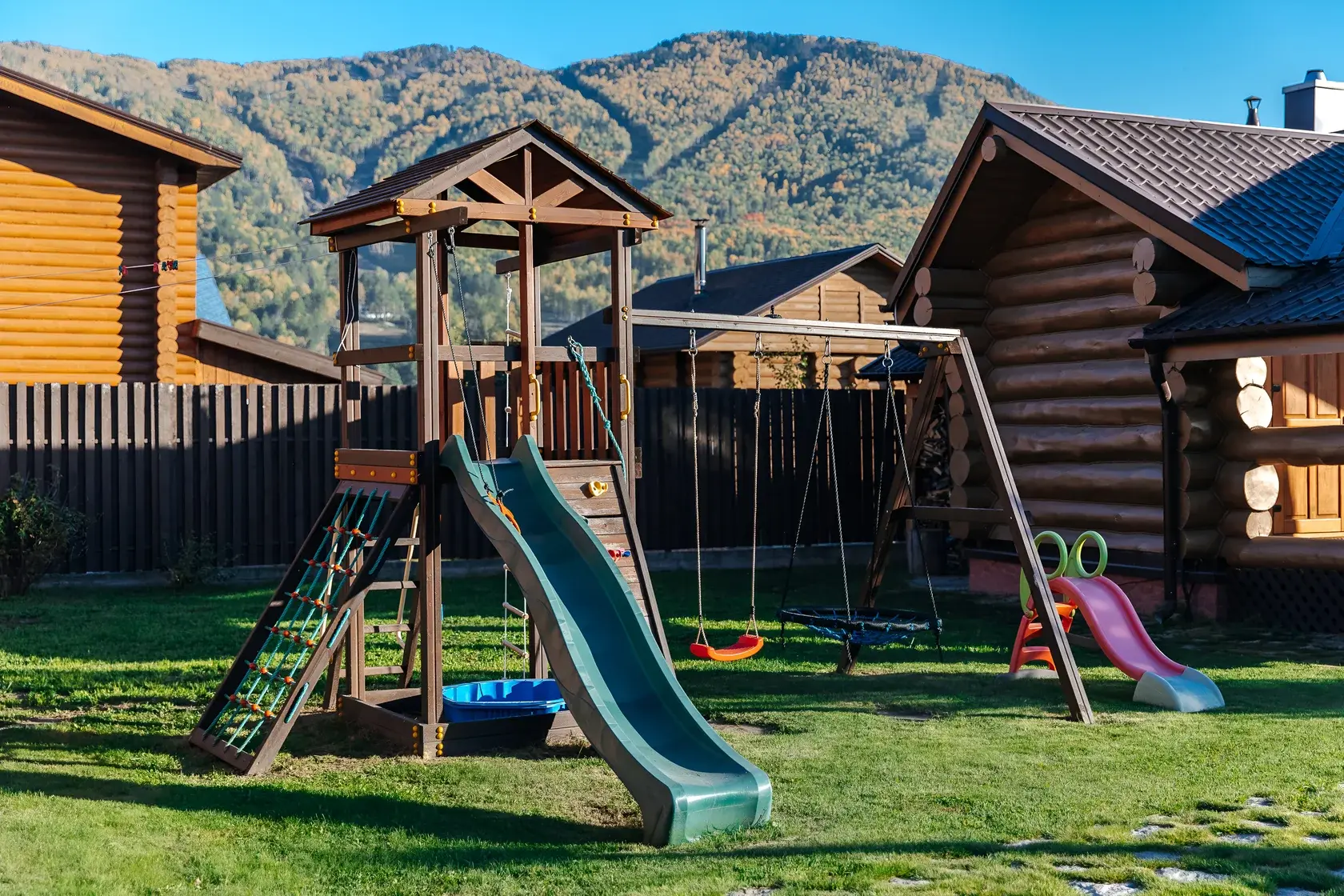 Детская площадка