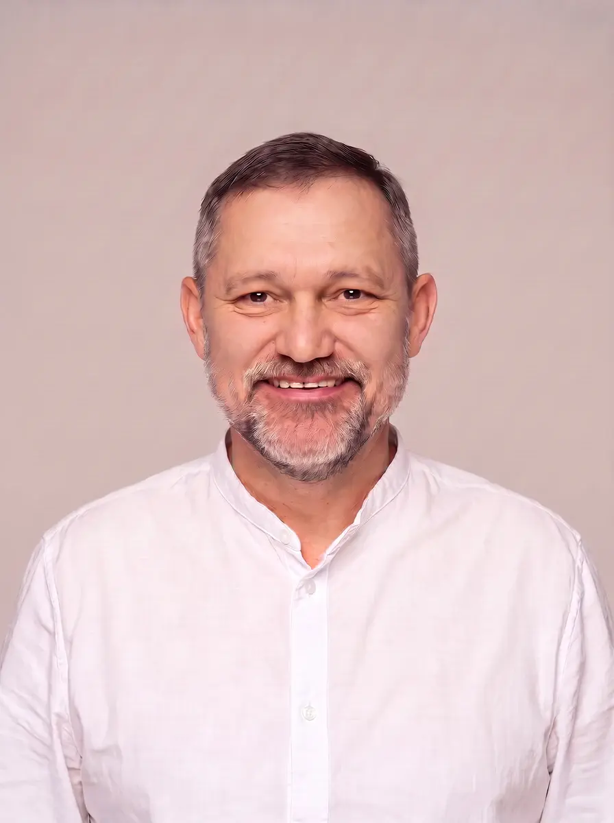 Сергей Ларшников — ведущий эксперт